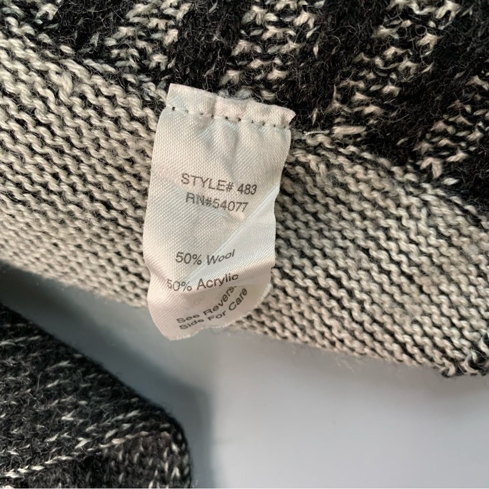 Cabi Patchwork Circle Wool Open Shawl Soft Knit S… - image 6